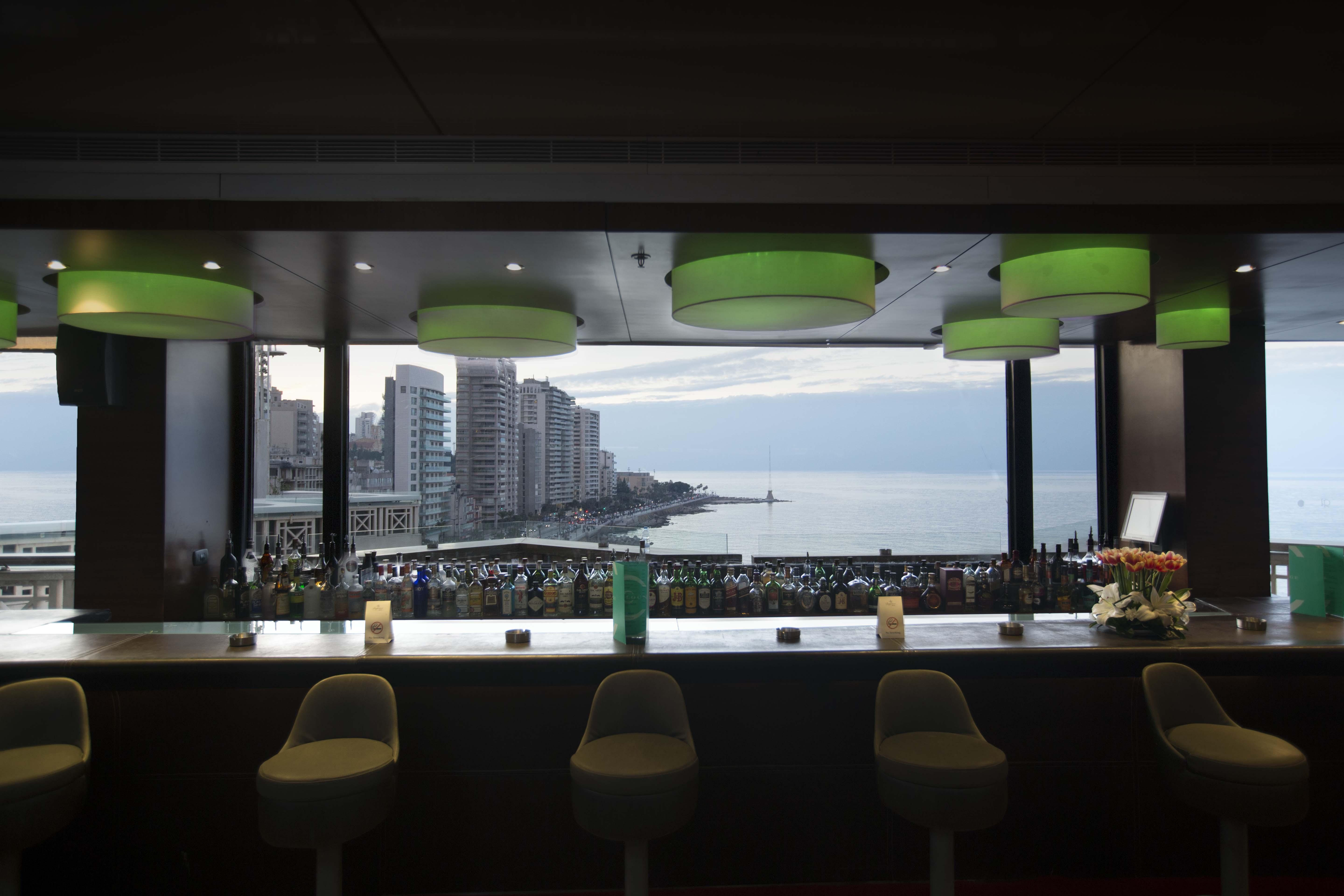 Bayview Hotel Бейрут Екстериор снимка