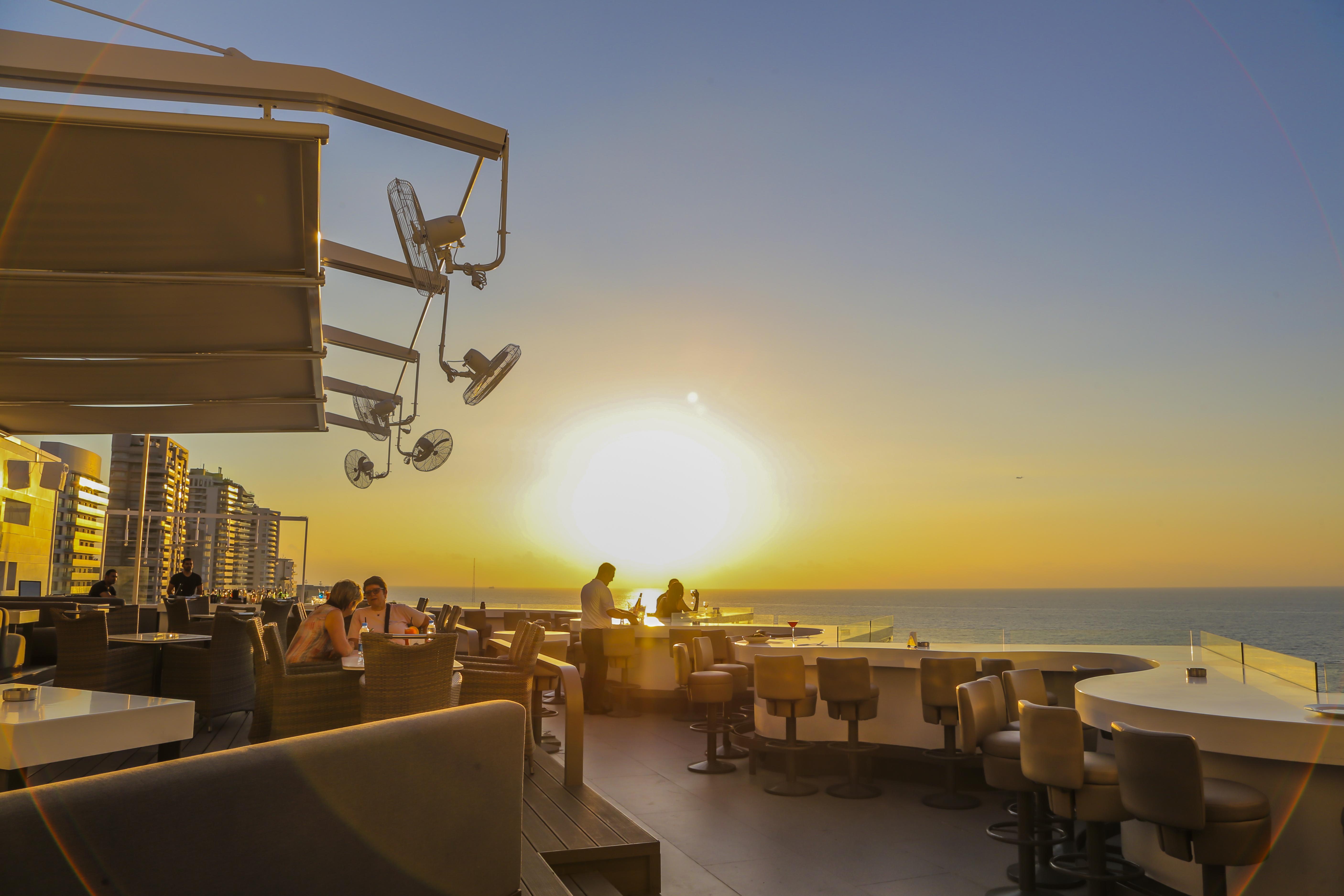 Bayview Hotel Бейрут Екстериор снимка