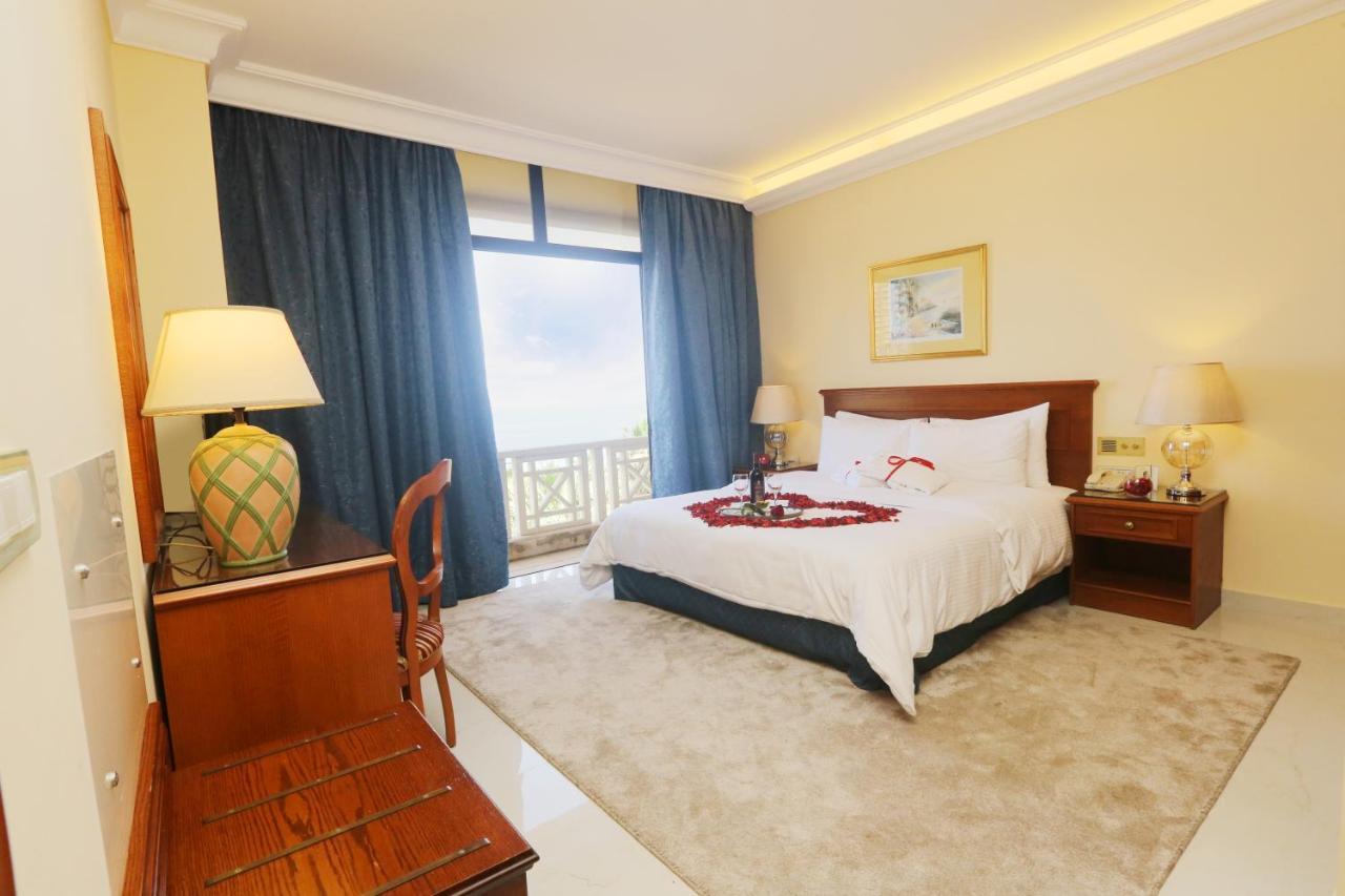 Bayview Hotel Бейрут Екстериор снимка