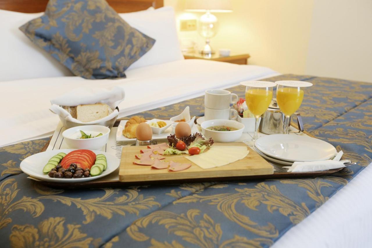 Bayview Hotel Бейрут Екстериор снимка