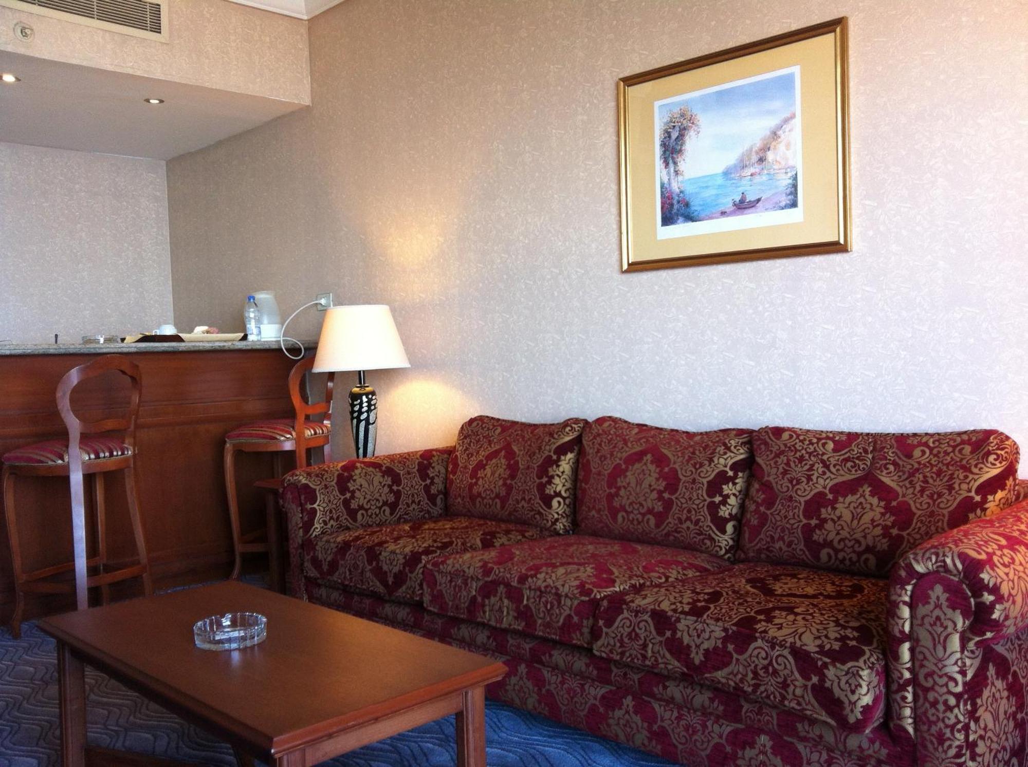 Bayview Hotel Бейрут Екстериор снимка